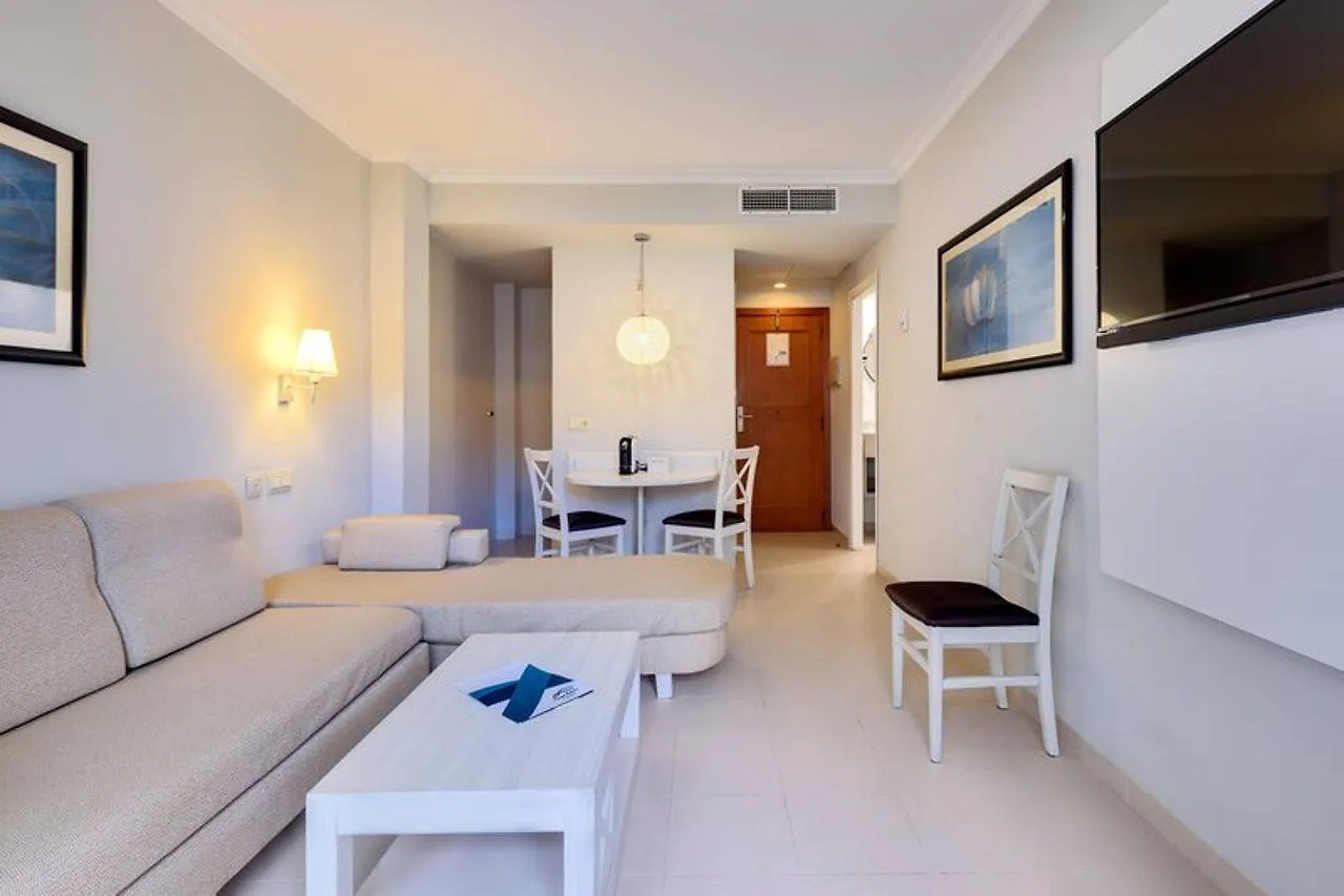 كالا راتخاذا Aparthotel Green Garden 4*, كالا راتخاذا إسبانيا